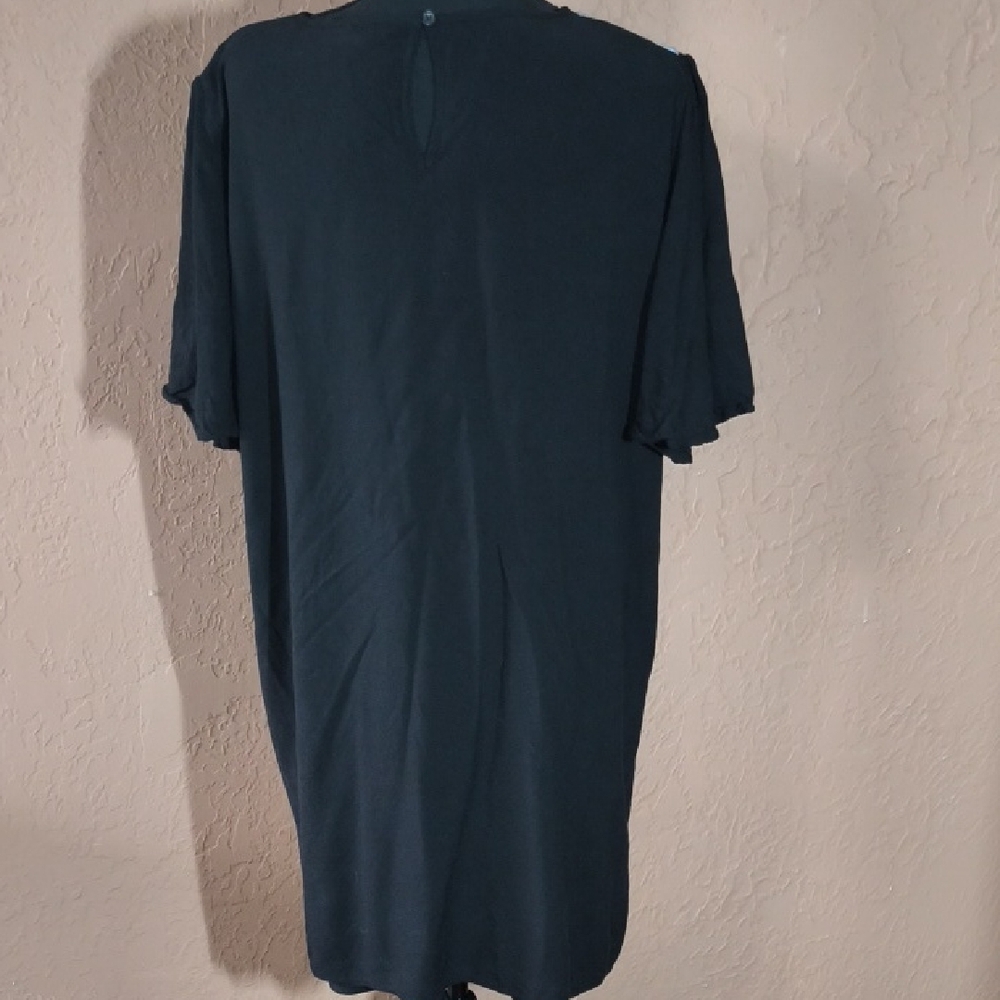 Entro Women's Black Floral Embroidered Dress Size 1X - Picture 3 of 5